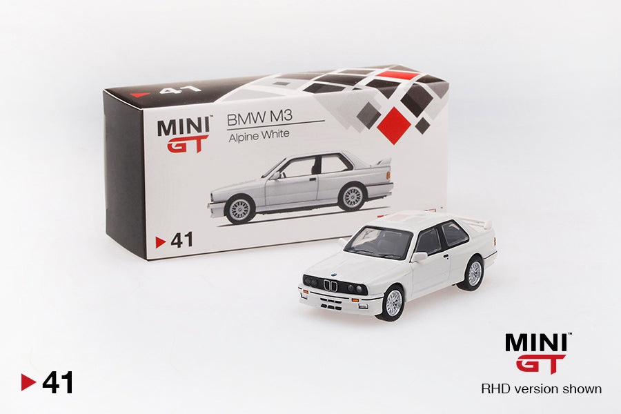 BMW M3 E30 Alpine White - Mini GT MGT 00041